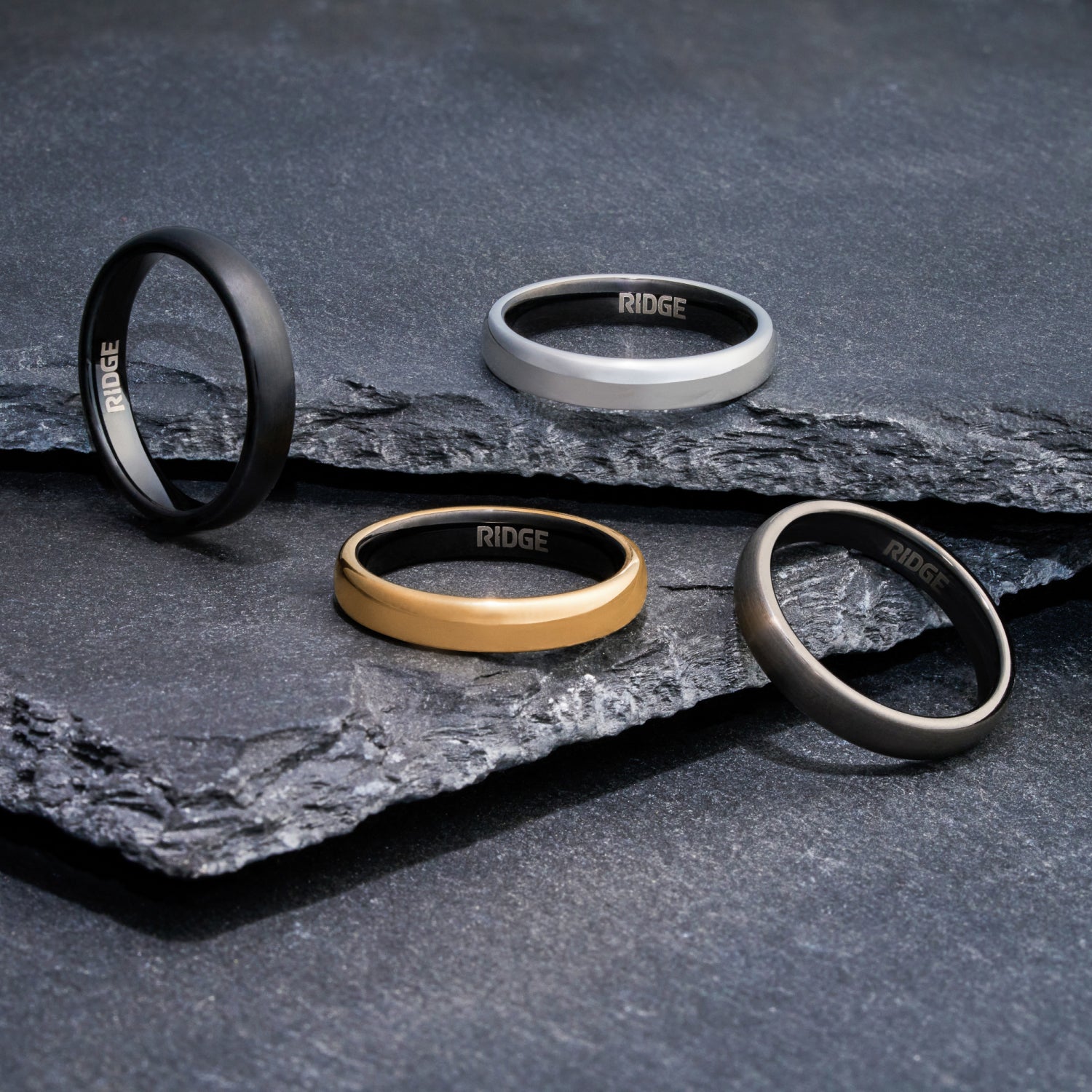 Ridge 4mm Ronde Ring Set - 24K Goud