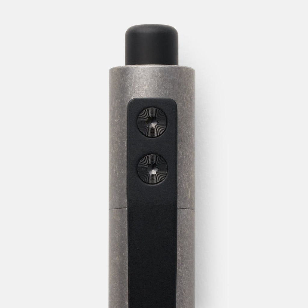 Stonewashed Titanium