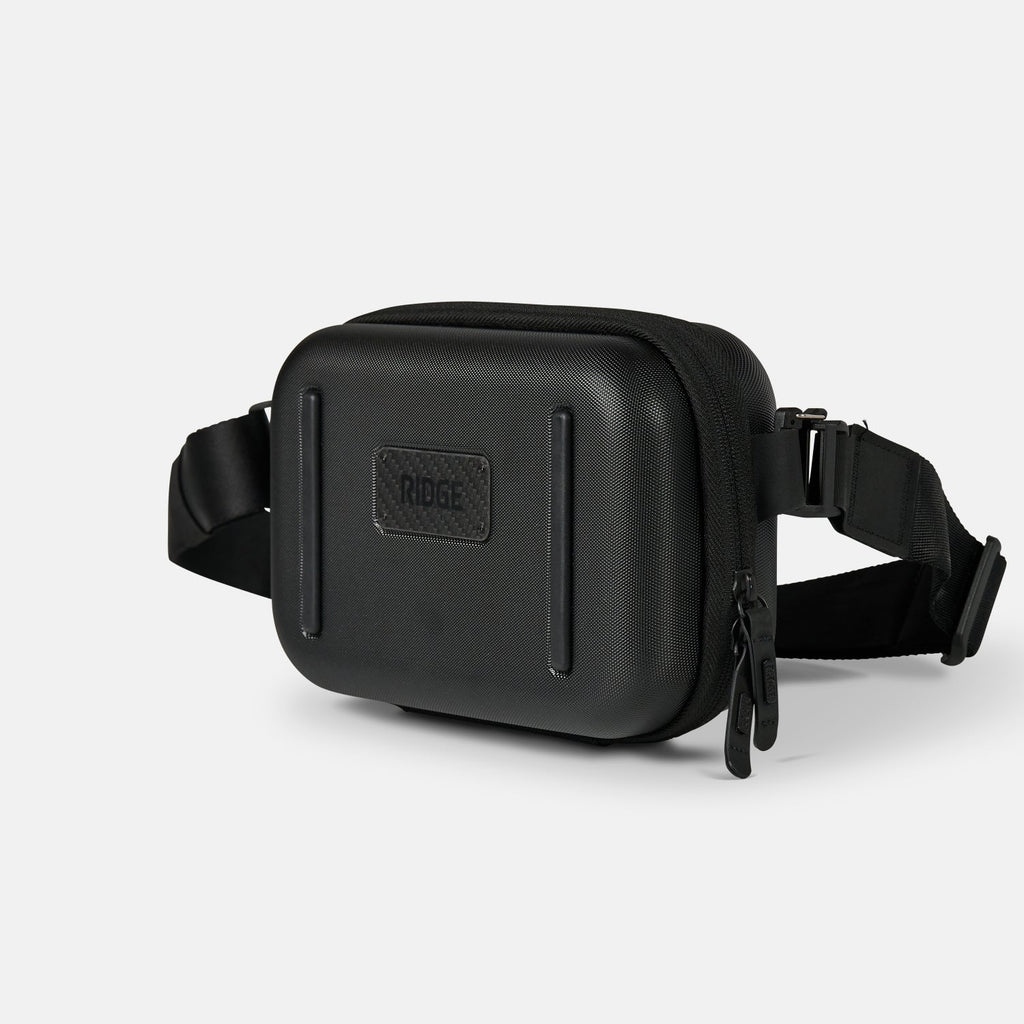 Hardshell Sling - Royal Black